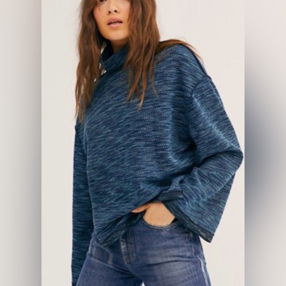 Like New Free People We The Free Sunny Day Mock Turtle Neck sweater tunic xl